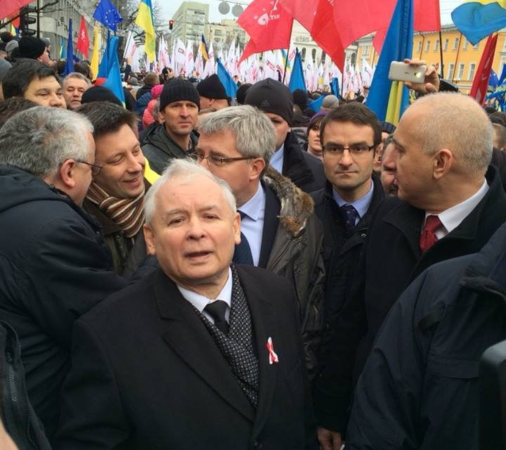 Jarosław Kaczyński na Euromajdanie:  “Niech żyje wolna Ukraina! Niech żyje wolna Polska!”