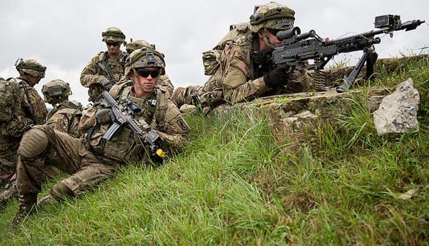 Macierewicz: pierwsze jednostki NATO w Polsce – w styczniu