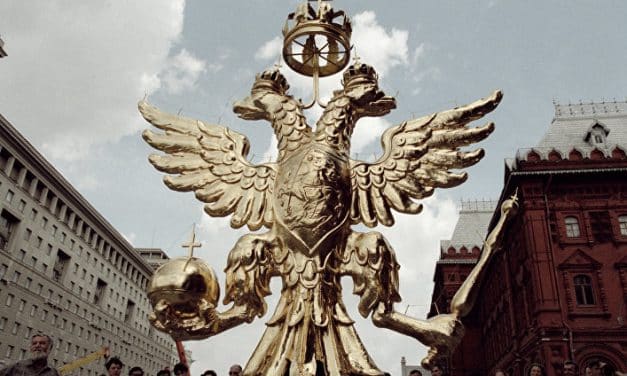 trzeci