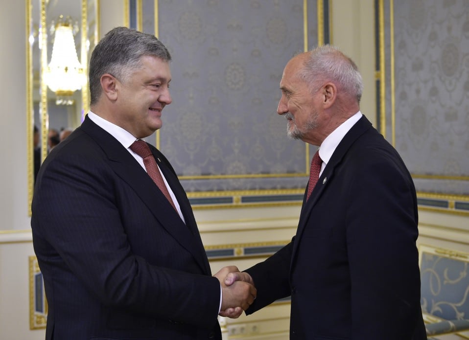 Macierewicz