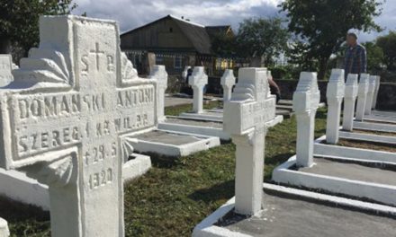 Związek Piłsudczyków RP na Białorusi odnawia cmentarze wojenne