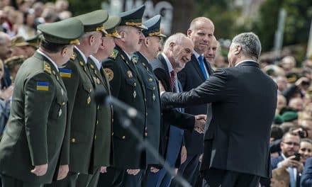 Szef MON: Polska stoi po stronie Ukrainy