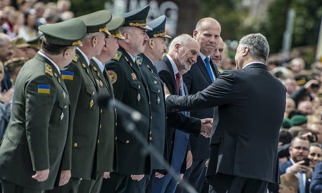 Macierewicz
