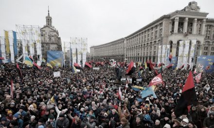 Wielotysięczne protesty przeciw korupcji w Kijowie. Organizatorzy ogłosili swoje żądania