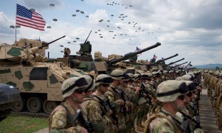 Die Welt: Jedyną możliwą opcją w relacjach z Rosją jest strategia siły