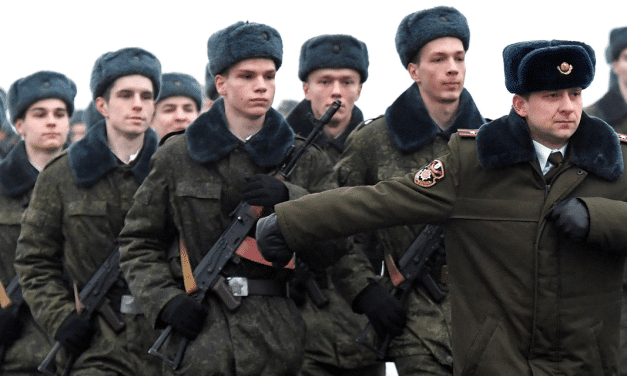 Mimo brawury Putina rosyjska armia jest w opłakanym stanie – ekspert wojskowy