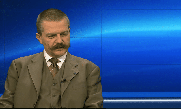 Dziel i rządź. Prof. Żurawski vel Grajewski o wpływu Rosji na relacje polsko-ukraińskie