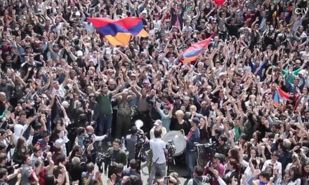 Aksamitna rewolucja w Armenii. Premier podał się do dymisji