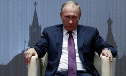 Były komisarz UE: Putin dąży do przejęcia kontroli nad krajami Europy Środkowo-Wschodniej