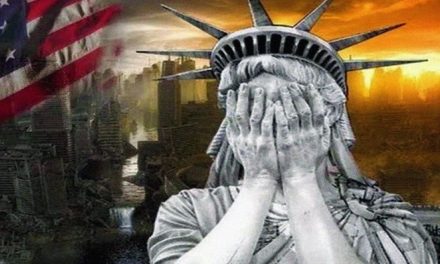 Czy Kreml rządzi Białym Domem? Analitycy ostro krytykują Trumpa za wypowiedź o Krymie – Voice of America