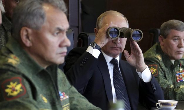 Putin wierzył, że 90 procent Ukraińców powita okupantów kwiatami. The Guardian ujawnia kulisy agresji