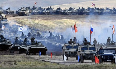 Rosja ściąga wojska na Białoruś. Rosyjskie czołgi, Iskandery, śmigłowcy i myśliwcy przenoszą się do Mińska – InformNapalm