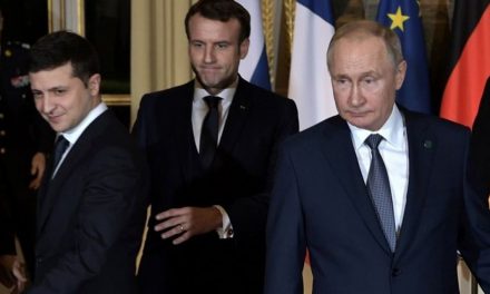 Prezydent Zełenski nie przekroczył „czerwonych linii” na spotkaniu przywódców formatu normandzkiego w Paryżu