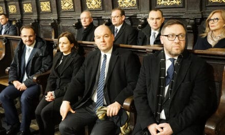 W katedrze lwowskiej odprawiono mszę świętą w intencji ofiar zbrodni w Hucie Pieniackiej – Kurier Galicyjski