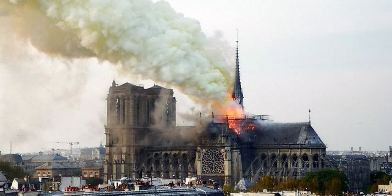 Pożar w katedrze w Nantes. Duże straty! „Organy wydają się być całkowicie zniszczone”