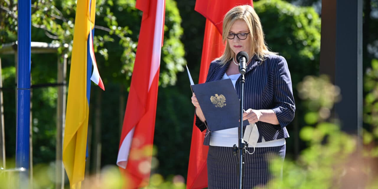 W Warszawie oficjalnie odsłonięto skwer imienia ukraińskiego generała Marka Bezruczki, który dowodził obroną Zamościa przed bolszewikami