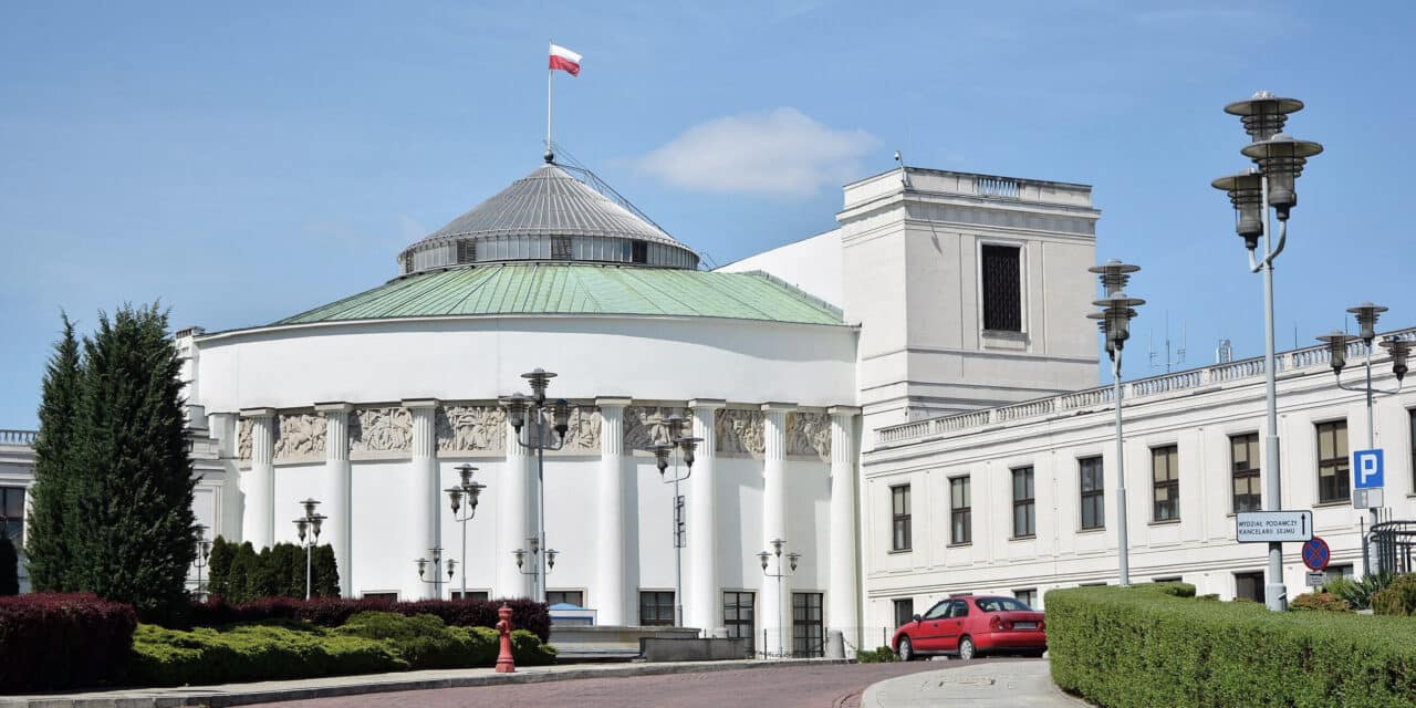 Sejm RP przyjął uchwałę w sprawie prześladowania Polaków na Białorusi