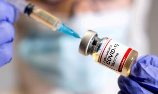 Polska: koronawirus w natarciu, obostrzenia wątpliwe