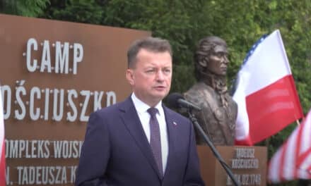 Szef MON: Putin chce odtworzyć „imperium zła”, ale te próby się nie powiodą