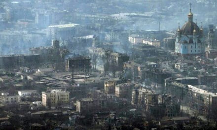 „Russkij mir”. Raszyści wsadzili za kratki 10 tys. niewinnych cywilów Mariupola