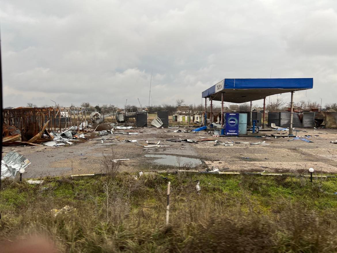Zniszczenia w Chersoniu, fot. parafia św. Mikołaja w Kijowie