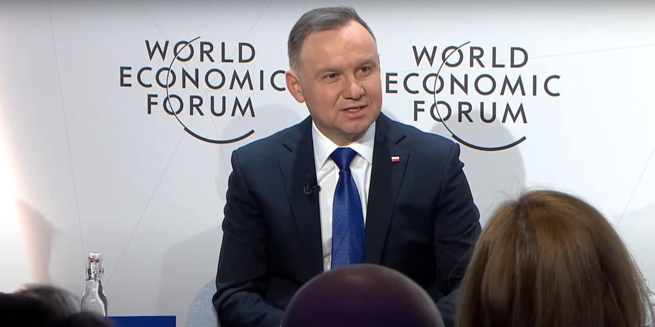 Prezydent Duda w Davos: „Rosja musi w tej wojnie ponieść porażkę”
