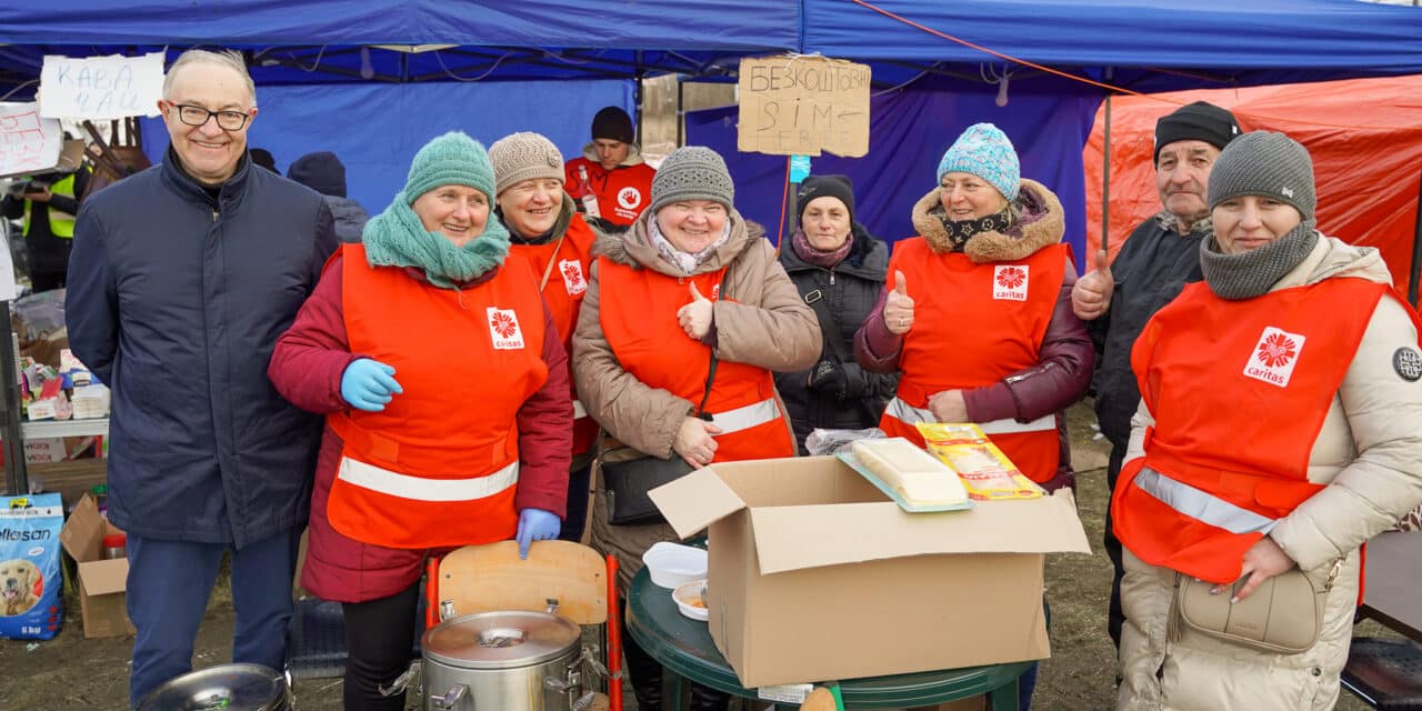 Humanitarne supermocarstwo w akcji