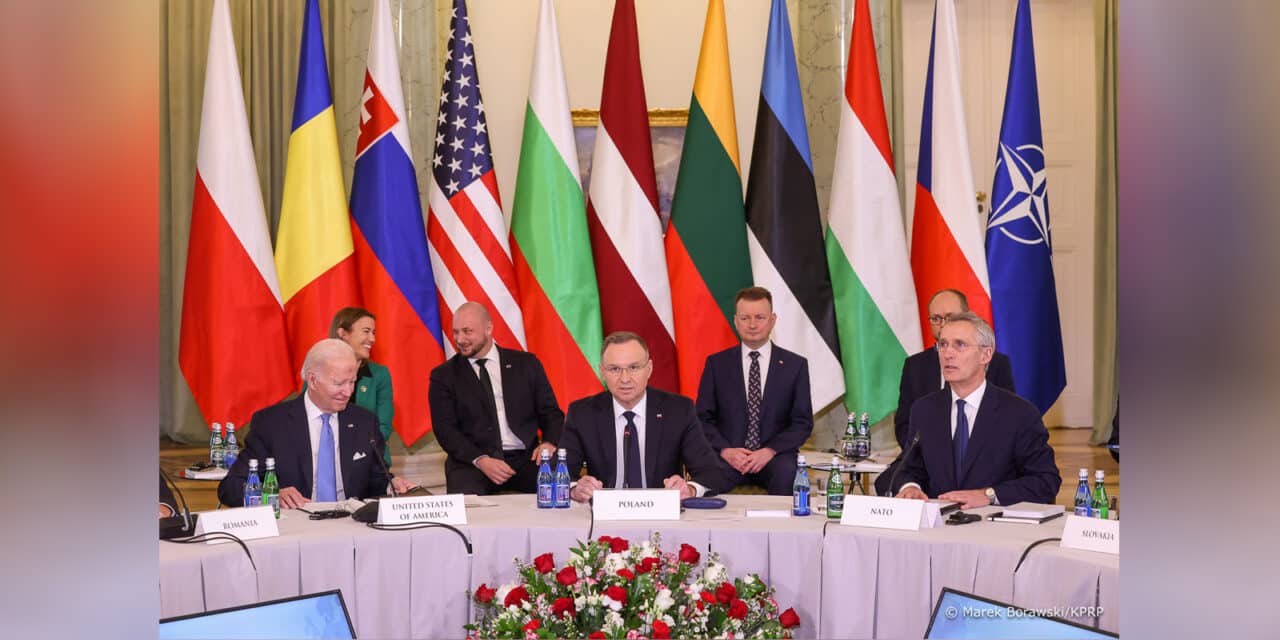 Szczyt Bukaresztańskiej Dziewiątki NATO. Duda: Agresja Rosji na Ukrainę zmieniła historię naszej części Europy