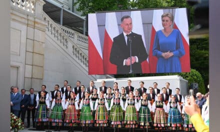 350 delegatów polonijnych z ponad 40 krajów na VI Zjeździe Polonii