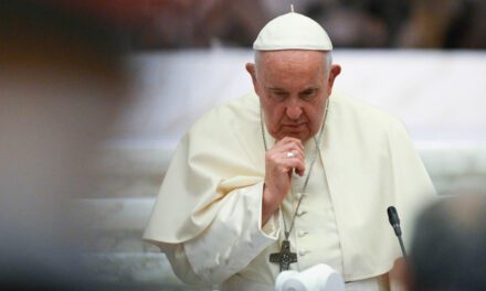 Papież: „Obawiam się eskalacji wojny”