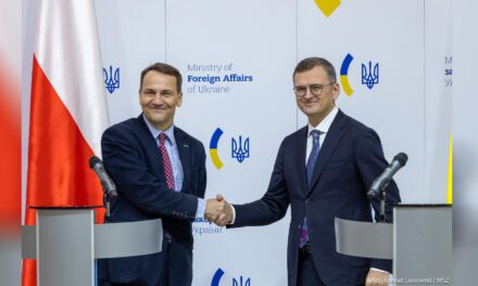 Sikorski w Kijowie: Polska i Ukraina mają wspólny cel – pokonanie Rosji