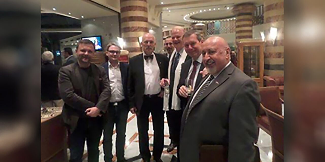 Historia jednego zdjęcia: Piskorski, Korwin-Mikke i zwerbowany przez chiński wywiad flamandzki nacjonalista