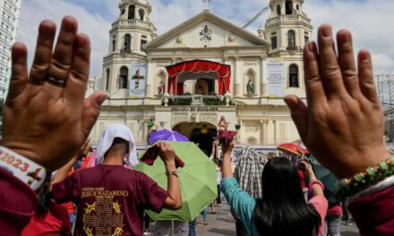 Kard. Ambongo: Kościoły w Afryce w jedności z Papieżem, ale nie mogą błogosławić par jednopłciowych