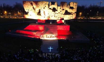 Pod hasłem „Uczono: Nie ma Miłości” przeszła XXIV Droga Krzyżowa na Majdanku