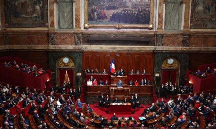 Francja, Papieska Akademia Życia: aborcja nie może być prawem