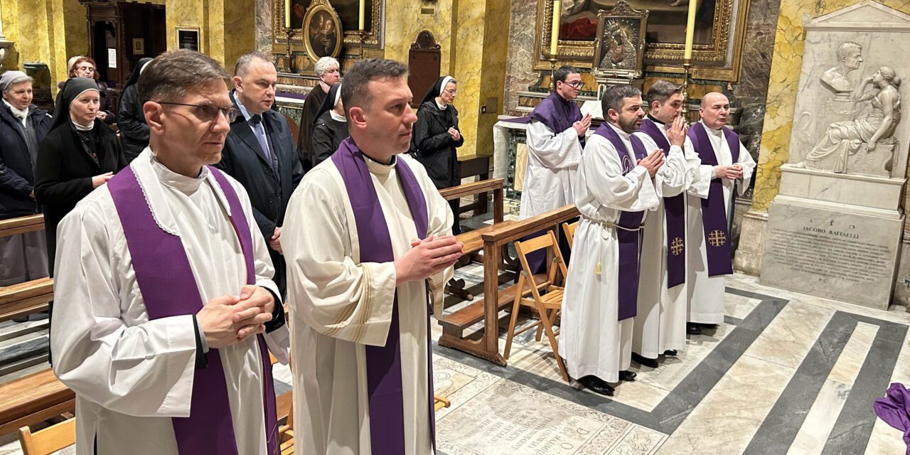 Kard. Krajewski: kard. Deskur przyprowadził kard. Wojtyłę do Stolicy Piotrowej