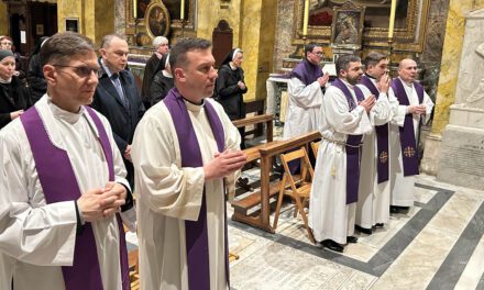 Kard. Krajewski: kard. Deskur przyprowadził kard. Wojtyłę do Stolicy Piotrowej