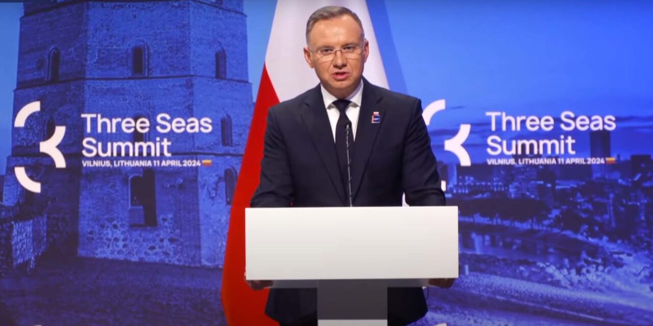 Prezydent Duda na szczycie Trójmorza: Polska może przekazać Ukrainie rakiety do systemów obrony powietrznej