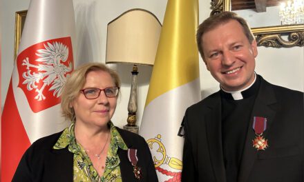 Złoty Krzyż Zasługi dla włoskiej dziennikarki i kierownika sekcji polskiej Vatican News