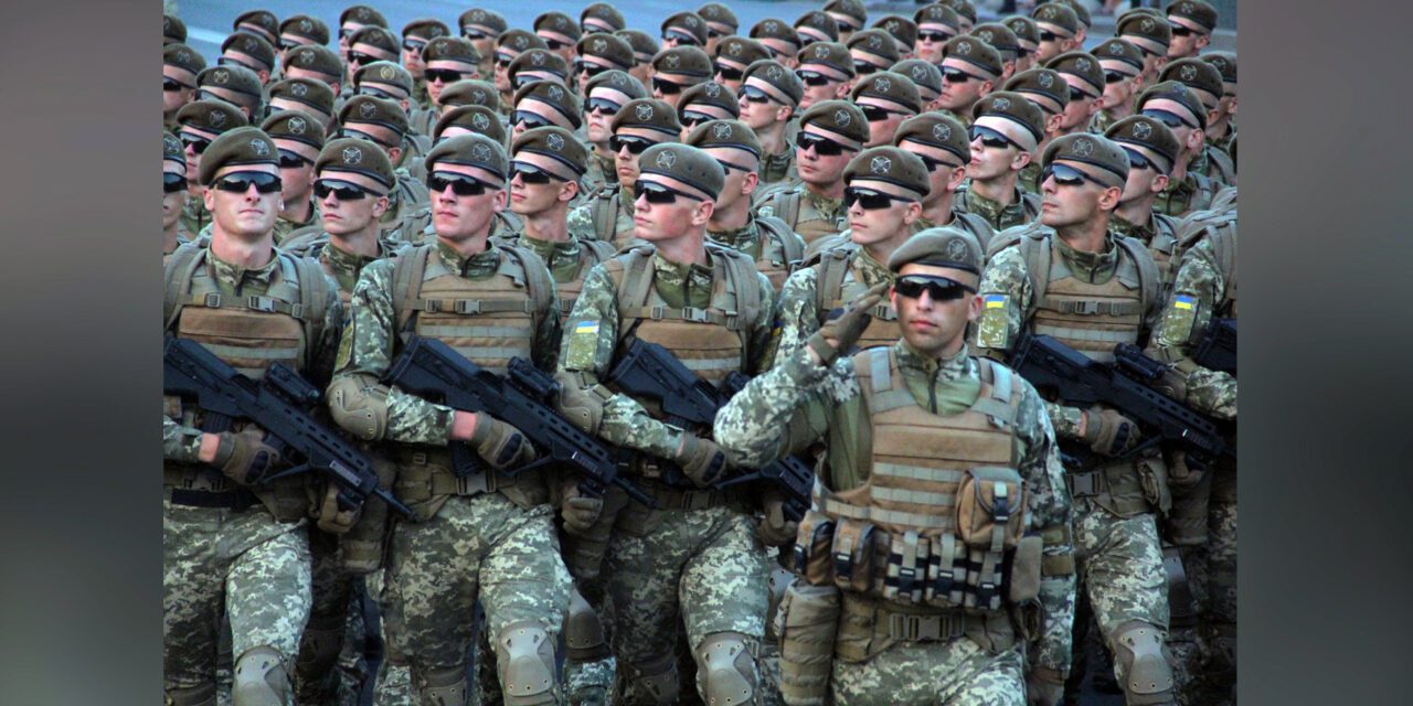 Gdyby Waszyngton dostarczył Kijowowi wystarczającą ilość broni, wojna mogłaby zakończyć się zwycięstwem Ukrainy – „Financial Times”