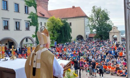 Jedna z najstarszych pielgrzymek na Jasną Górę wyruszyła na szlak