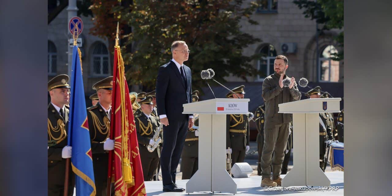 „Russkij mir” to antycywilizacja pogardy, nienawiści i tyranii – prezydent Duda w Kijowie w 33. rocznicę Niepodległości Ukrainy