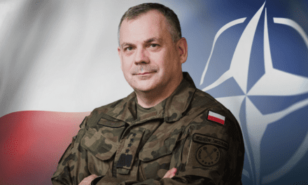 „Jesteśmy tym pokoleniem, które stanie z bronią w ręku w obronie naszego państwa” – szef Sztabu Generalnego Wojska Polskiego