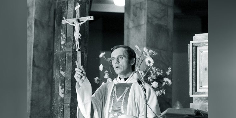 Bł. ks. Popiełuszko: módlmy się o wolność od żądzy odwetu i przemocy