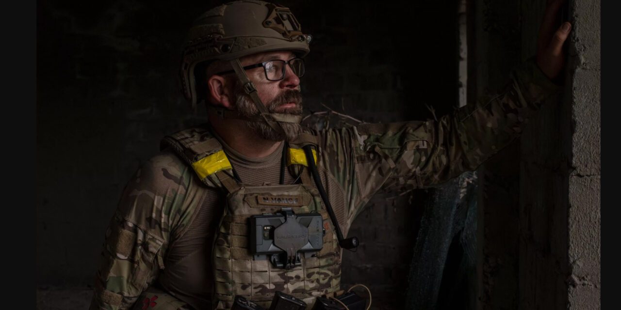 Kuzyn J.D. Vance’a walczył za Ukrainę. Teraz ostro rozlicza wiceprezydenta USA