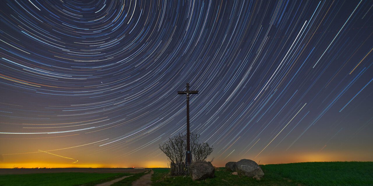 Psalm niedzielny: poczucie opuszczenia i nadzieja na zbawienie
