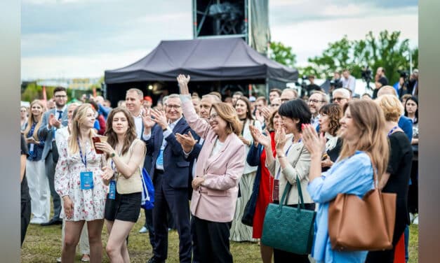 Warszawa stolicą młodej Polonii – trwa Polonia_Camp 2025