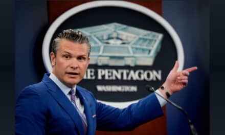 Szef Pentagonu: Silna Ukraina to tarcza Europy przed rosyjską agresją!