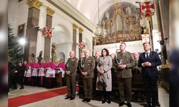 Warszawa: 35. rocznica przywrócenia Ordynariatu Polowego przez św. Jana Pawła II
