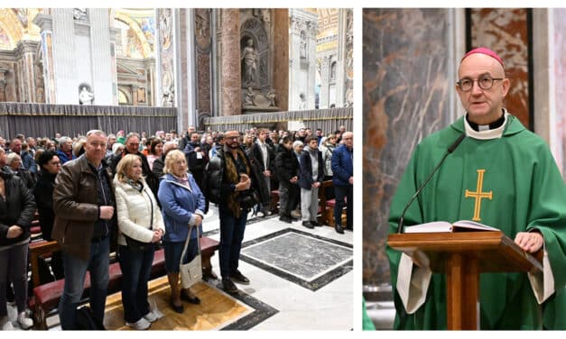 Abp Galbas: św. Jan Paweł II postawił Chrystusa na świeczniku swojego życia